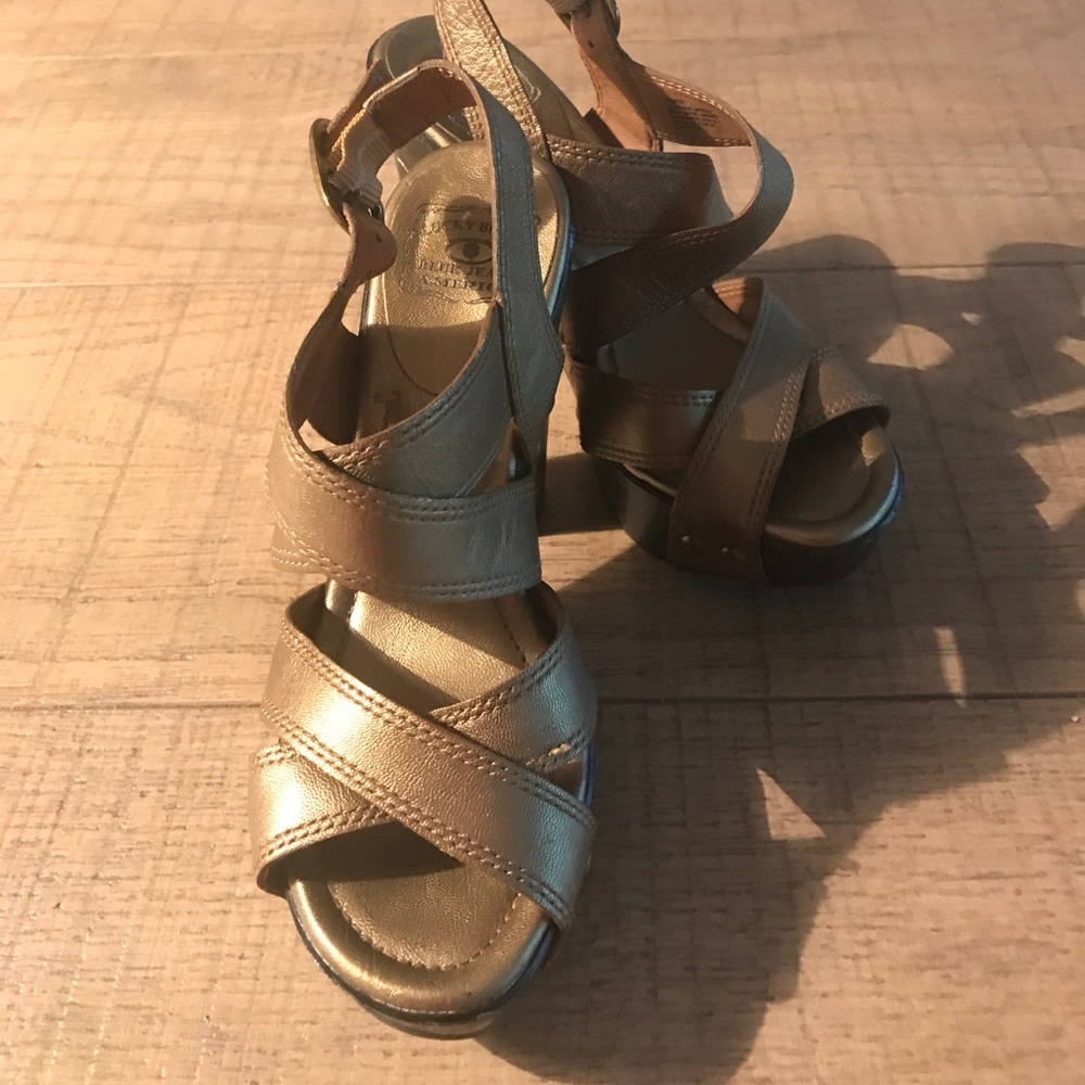 Lucky Brand Leather Platforms